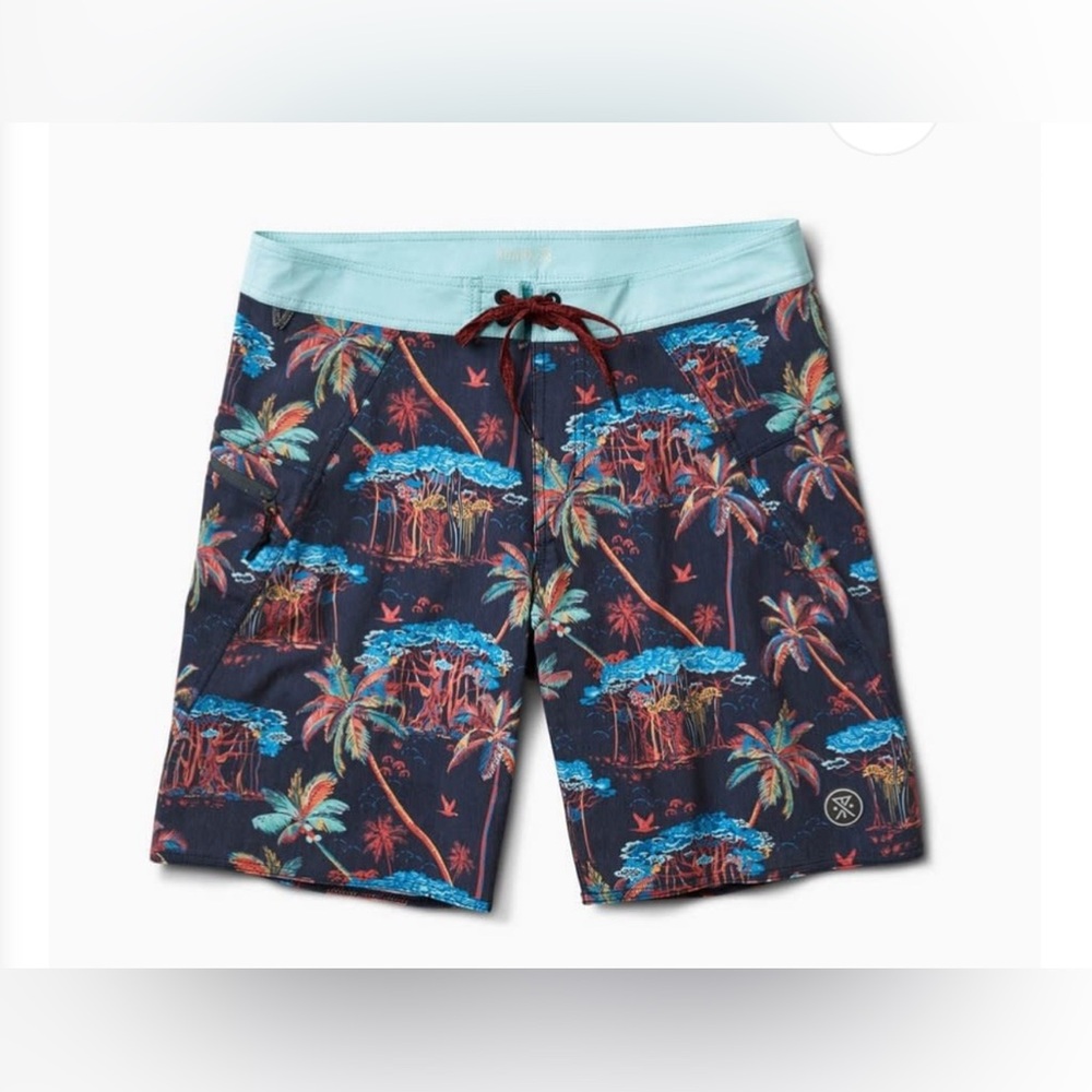 NWOT Roark Savage Swim Trunks SZ 33